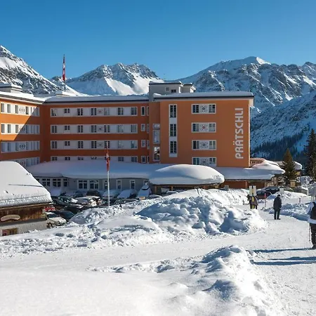 普拉特斯利酒店 4*