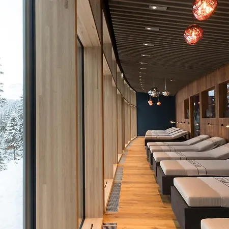 Otel Pratschli Arosa